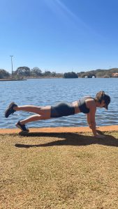 Dia Internacional da Mulher: Aulão gratuito de pilates quer conscientizar mulheres sobre saúde e prevenção a dores