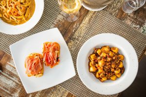 Brasília 63 anos: conheça restaurantes e chefs que movimentam a cena gastronômica da capital federal