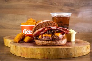 Dia do Queijo: Hamburguerias de Brasília celebram a data