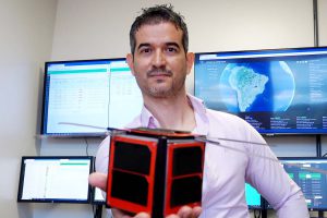 Nanossatélite desenvolvido com fomento da FAPDF completa um ano em órbita