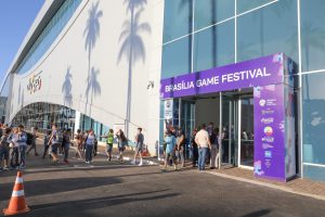 1º dia do Brasília Game Festival reúne campeonatos, fantasias e tecnologia