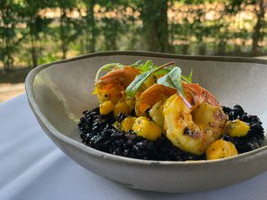 Dom Francisco Restaurante se prepara para celebrar os namorados