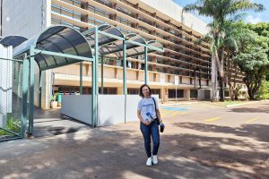 Mulheres são 60% dos formandos do programa QualificaDF