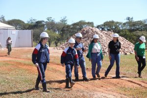 Estudantes visitam obras do Drenar DF