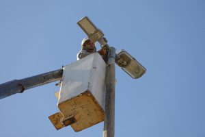 Cem mil luminárias de LED são instaladas no DF e aceleram modernização da iluminação pública