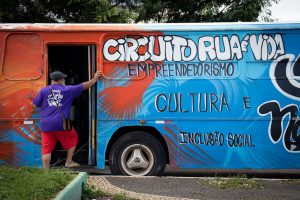 Festival Rua é Vida oferece atendimento e programação cultural para população em situação de vulnerabilidade no centro de Brasília
