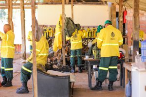 Brigadistas atuam nas unidades de conservação do DF para prevenir incêndios