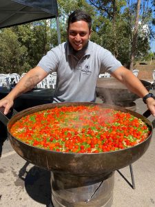 Com trajetória gastronômica de 20 anos, mestre churrasqueiro oferece ao brasiliense famoso arroz carreteiro inspirado em receita de Ana Maria Braga