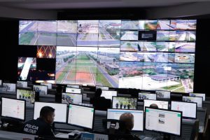 Plataforma DF 360 integra câmeras públicas e privadas em sistema único de monitoramento no Distrito Federal