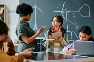 GDF e governo federal estudam conexão 5G na rede pública de ensino