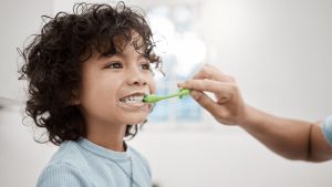 Quase metade da população mundial sofre com  doenças bucais, segundo a OMS