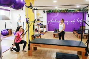 Mulheres com câncer de mama ganham aulas de pilates até o final do ano