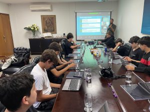 Alunos do high school do Galois participam do Model United Nations