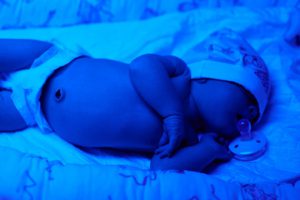 Novembro Roxo: ações orientam sobre cuidados com bebês prematuros
