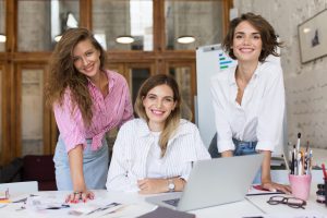 Dia do Empreendedorismo Feminino (19/11) destaca crescimento histórico de mulheres empreendedoras no Brasil para 10,3 milhões