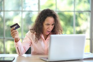 Cidadão deve ficar atento a fraudes e golpes nas compras de fim de ano
