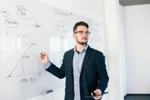 Edital do DF Inova Tech tem mais de mil vagas em cursos gratuitos