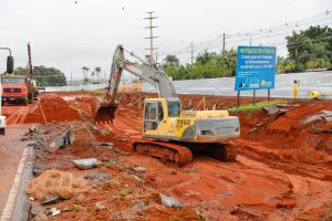 Equipes preparam escavação do viaduto do Jardim Botânico
