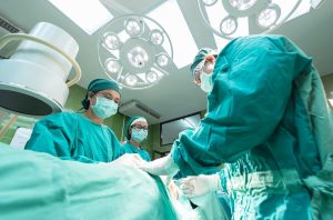 Entram em vigor novas normas para publicidade médica no Brasil
