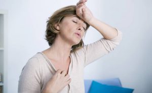 Risco de infarto em mulheres aumenta na pós-menopausa