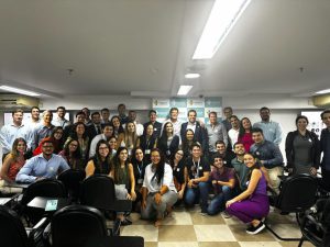 Encontro oftalmológico no HBDF promove avanços na cirurgia de catarata