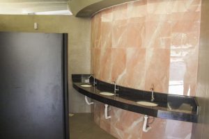 Banheiros do Parque da Cidade são reformados com investimento de R$ 1,2 milhão
