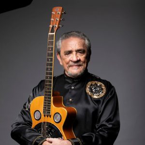 Noite dos alquimistas na Terra do Nunca encanta gerações no Funn Festival