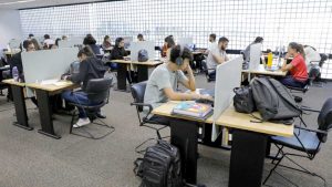 Dobra o número de usuários da Biblioteca Nacional de Brasília em relação a 2023