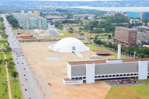Proclamação da República: Confira o que abre e o que fecha na sexta (15)