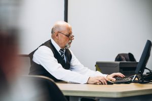 Profissões valorizadas: como a inteligência artificial tem impulsionado novas oportunidades de carreira