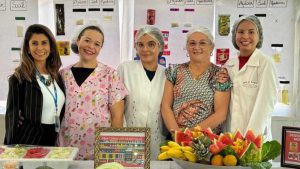 Restaurantes comunitários ensinam como ler rótulos dos alimentos