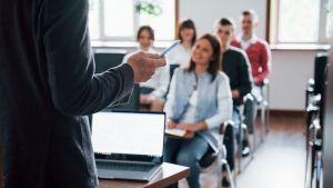 Aprova DF: projeto gratuito oferece preparação para concursos públicos em Brasília a partir de 20 de julho