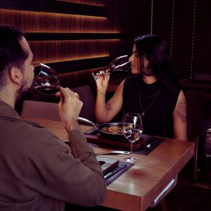 Dia frios bons lugares para apreciar vinhos: Trattoria oferece ambiente propício para aproveitar o melhor do inverno brasiliense