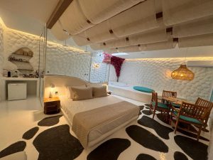 Ano Novo inesquecível no Yolo Motel: aproveite os pacotes especiais!