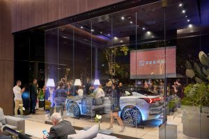 Iguatemi Brasília recebe a primeira loja da Zeekr na região Centro-Oeste