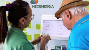 Cidades do DF recebem atendimento itinerante para demandas de energia