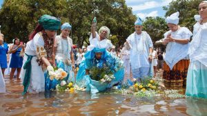 Festa das Águas chega à sexta edição celebrando Iemanjá na Praça dos Orixás