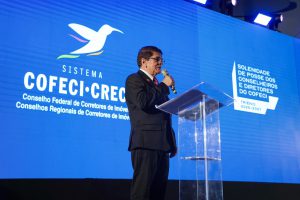 Nova diretoria do Cofeci toma posse com foco na valorização dos corretores de imóveis
