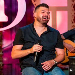 Restaurante Aragon Brasília apresenta noite do Sertanejo Chique com cantor Belluco na próxima sexta (10/01)