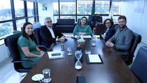 Secretaria de Saúde e HUB firmam novo convênio para ampliar atendimento à população