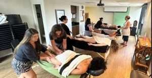 Formação em Massoterapia Integrativa do Instituto Atmo Danai está com inscrições abertas