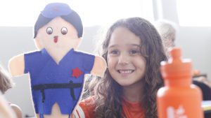 Hey Kids: contraturno com aulas diferenciadas e educação financeira gamificada