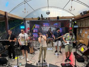 Folia roqueira no UK Music Hall