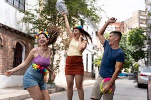 Cuide da sua saúde neste Carnaval: dicas para aproveitar com responsabilidade
