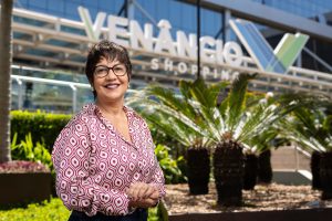 Cláudia Durães: liderança feminina e o novo ciclo de inovação do Venâncio Shopping