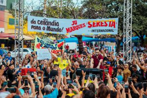 Ju Marques celebra aniversário de Ceilândia com gravação de DVD histórico na praça da feira Central da cidade
