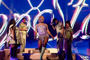 Liniker anuncia nova data em Brasília, depois de esgotar, em três horas, ingressos para primeiro show