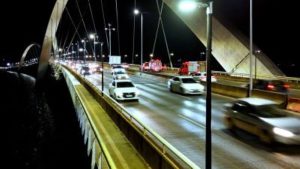 Finalizado mutirão de manutenção do sistema de iluminação pública na Ponte JK
