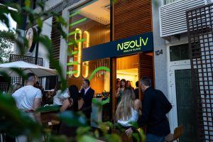 Inauguração da clínica Neoliv agita o Lago Sul