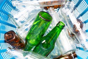 Brasília supera a média nacional de reciclagem de embalagens de vidro